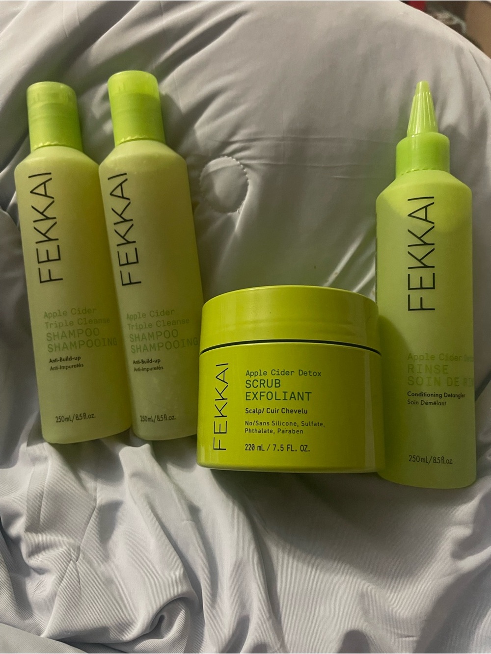 Apple Cider Detox Scrub & Shampoo and rinse Set in Lime Green